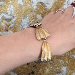 Vintage Bracelet with Clasp